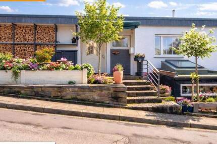 Haus Wermelskirchen - 4 Zimmer, 118 m&sup2;, 395.000&euro; | Angebot:25696532