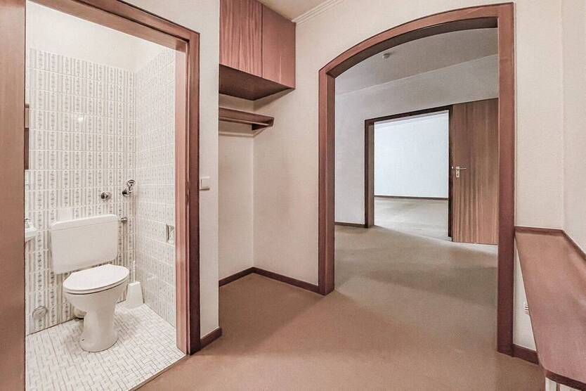 4,5 Zimmer - Balkon - Tiefgarage - freigezogen
