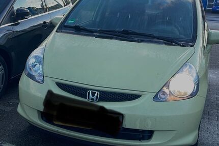 Honda Jazz 150.000 km 1.999 &euro; Remscheid 42897