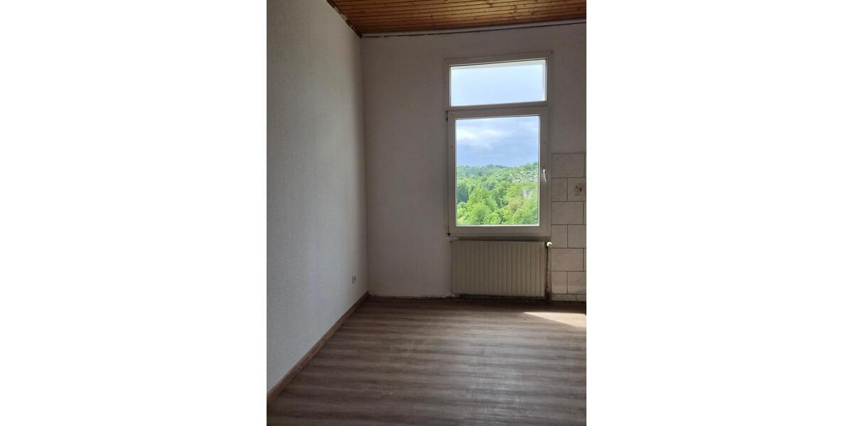 Etagenwohnung Remscheid Remscheid-Süd - 3 Zimmer, 83 m&sup2;, 550&euro; | Angebot:26642917