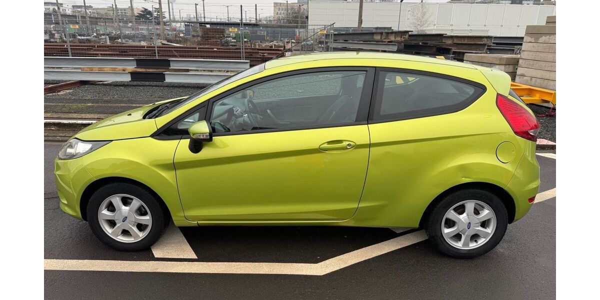 Ford Fiesta 195.000 km 2.000 &euro; Köln 51061