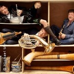 Volkstanz mit den Well-Buam