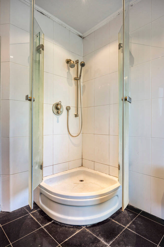 Spannendes Objekt für Investoren und Architekten zimmer