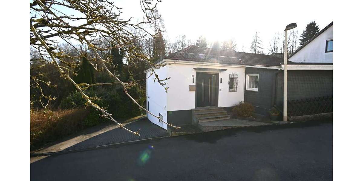 Einfamilienhaus Solingen-Solingen-Gräfrath Gräfrath - 4 Zimmer, 150 m&sup2;, 489.000&euro; | Angebot:24980402