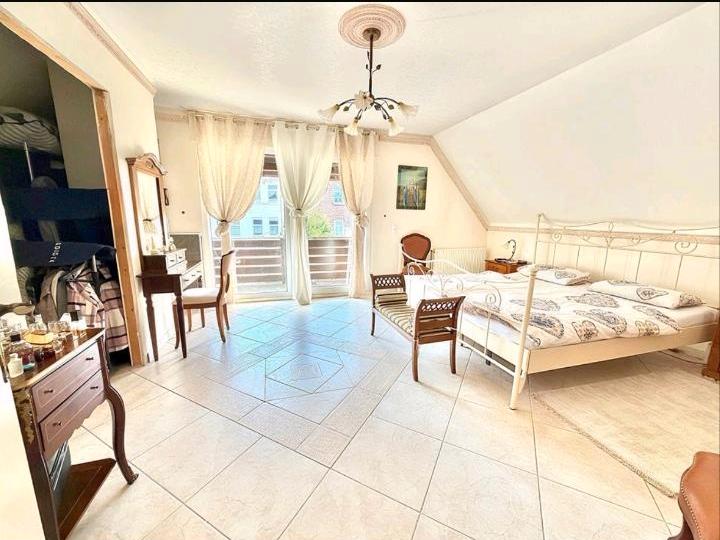 Einfamilienhaus Velbert - 7 Zimmer, 155 m&sup2;, 659.000&euro; | Angebot:27296261