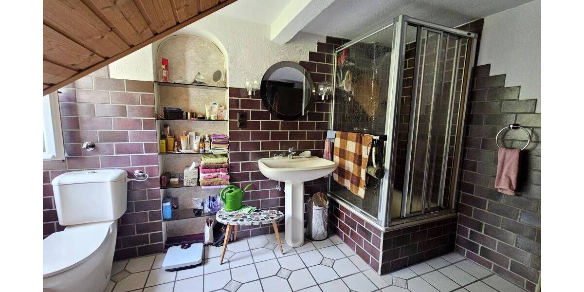 Mehrfamilienhaus, Wohnhaus Solingen Solingen-Mitte - 1 Zimmer, 248 m&sup2;, 650.000&euro; | Angebot:25747787