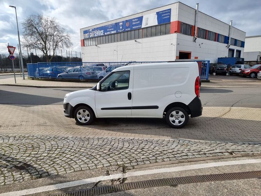 Fiat Doblo 162.557 km 5.999 € Düsseldorf 40599