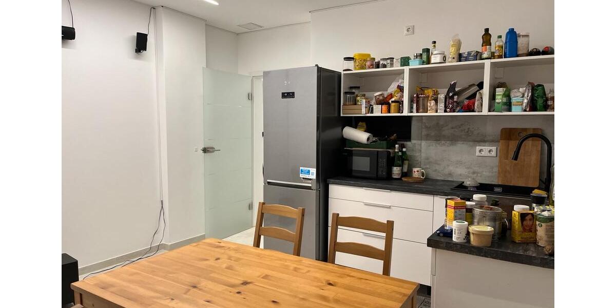 Etagenwohnung Solingen Central - 3 Zimmer, 60 m&sup2;, 865&euro; | Angebot:24522724