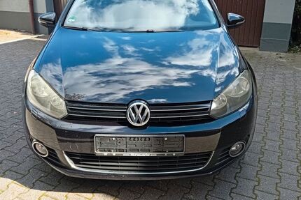 VW Golf 100.000 km 5.499 &euro; Solingen 42659