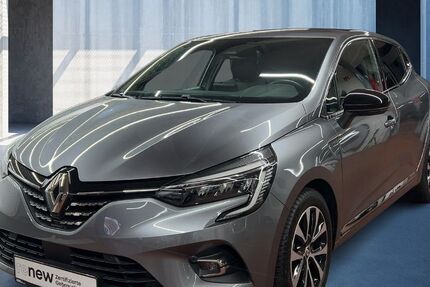 Renault Clio 24.419 km 15.430 &euro; Köln 50939