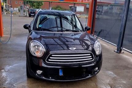 Mini Countryman D (Cooper) 173.000 km 6.899 &euro; Köln 50827