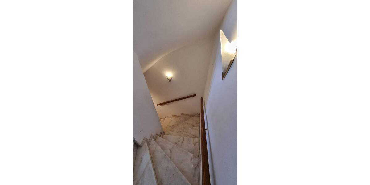 Mehrfamilienhaus, Wohnhaus Dormagen Nievenheim - 7 Zimmer, 251 m&sup2;, 1.100.000&euro; | Angebot:24277380