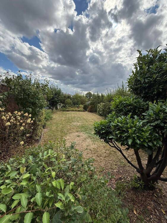 Charmantes Dreifamilienhaus in bester Lage von Baumberg. 9 zimmer