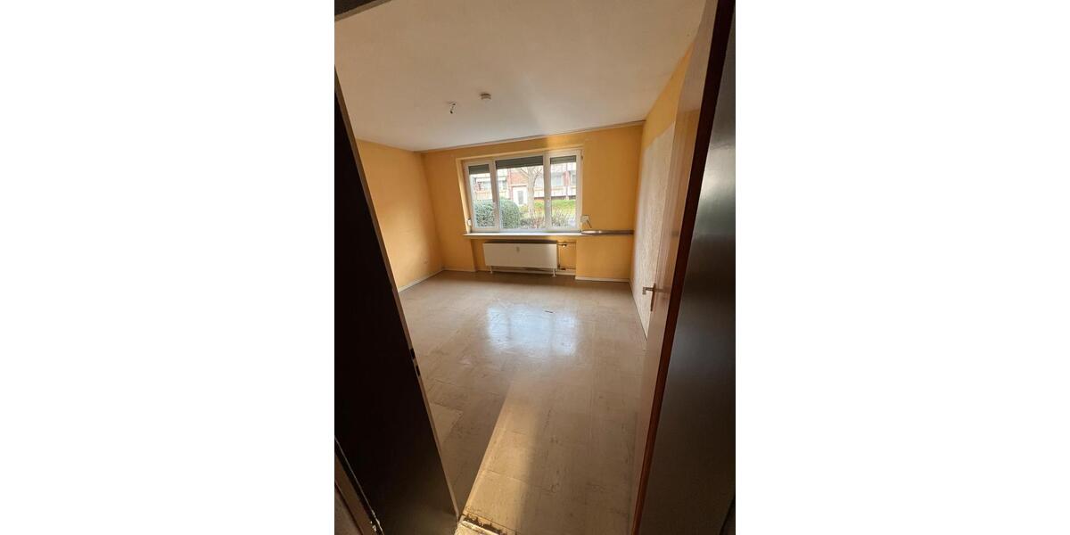 Erdgeschoßwohnung Burscheid - 2 Zimmer, 52 m&sup2;, 120.000&euro; | Angebot:24831004