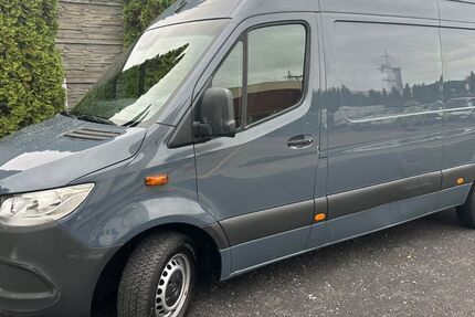 Mercedes-Benz Sprinter 119.000 km 12.900 &euro; Hilden 40721