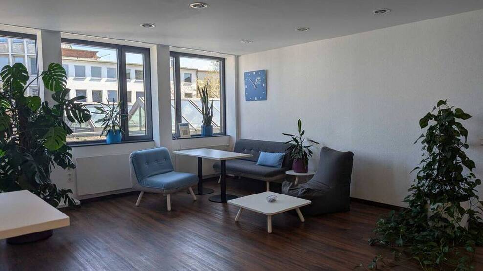 Vollausgestattete Büroräume im Essender Kennedytower - All-in-Miete