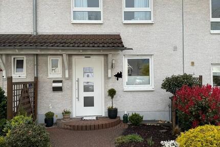 Haus Bergisch Gladbach Gronau - 5 Zimmer, 138 m&sup2;, 2.300&euro; | Angebot:25945133