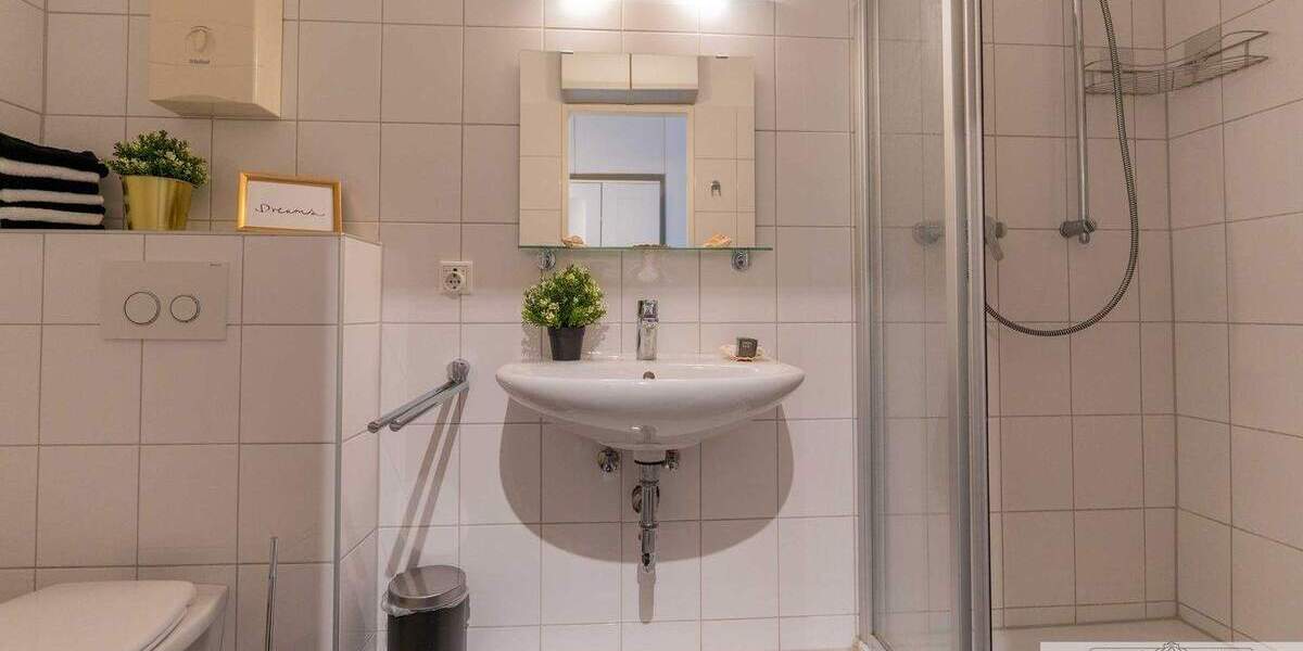 Etagenwohnung Neuss Innenstadt - 2 Zimmer, 43 m&sup2;, 590&euro; | Angebot:24917763