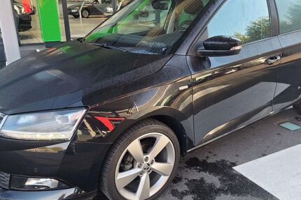 Skoda Fabia 51.000 km 13.880 € Essen 45326