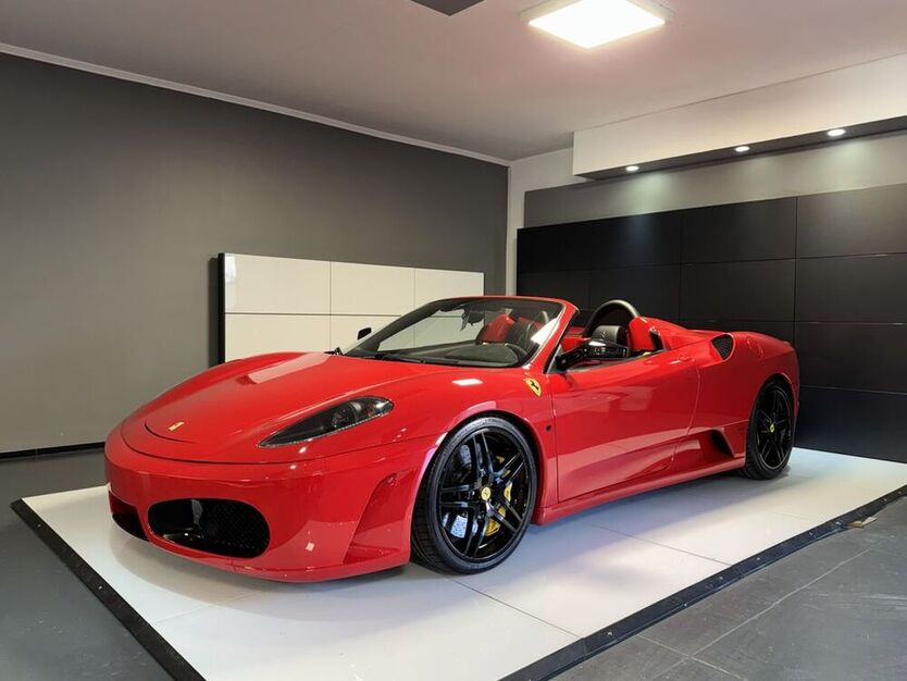 F430