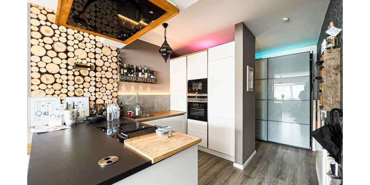 Etagenwohnung Düsseldorf Flingern Süd - 2 Zimmer, 63 m&sup2;, 1.200&euro; | Angebot:24585303
