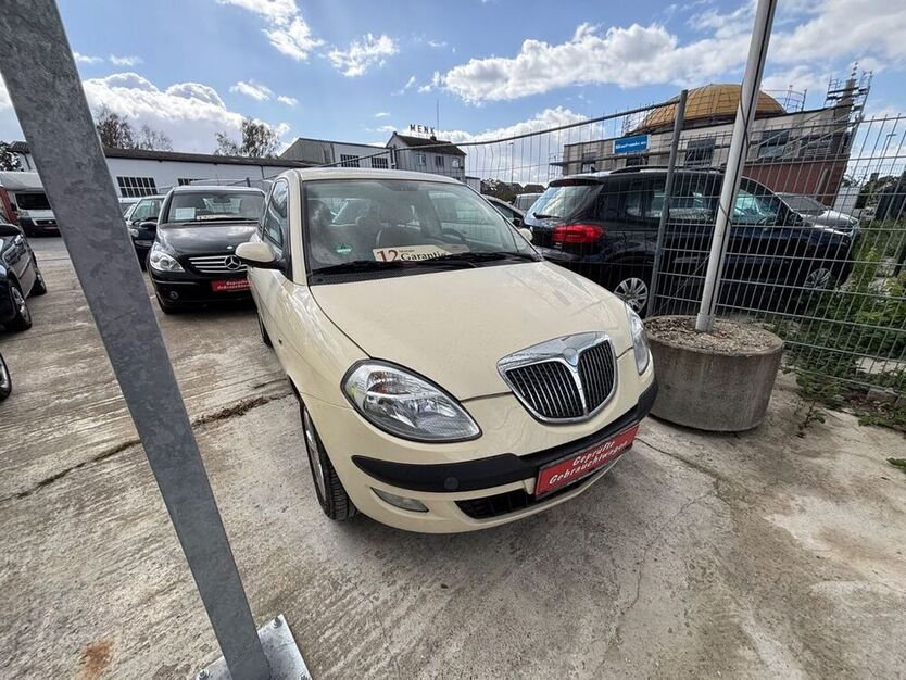 Ypsilon