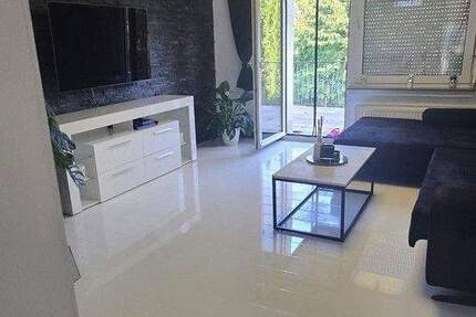 Wohnung Köln Holweide - 3 Zimmer, 85 m&sup2;, 1.350&euro; | Angebot:24730599