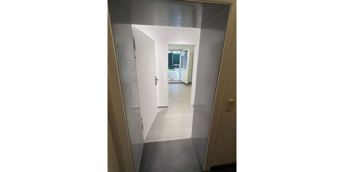 Etagenwohnung Düsseldorf Golzheim - 2 Zimmer, 50 m&sup2;, 1.110&euro; | Angebot:24820738