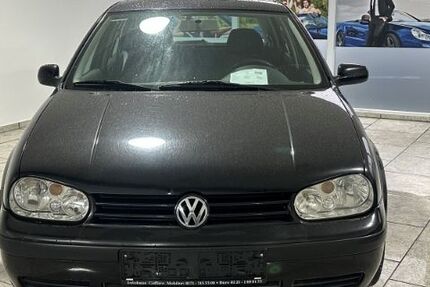 VW Golf 203.529 km 1.990 € Köln 51107