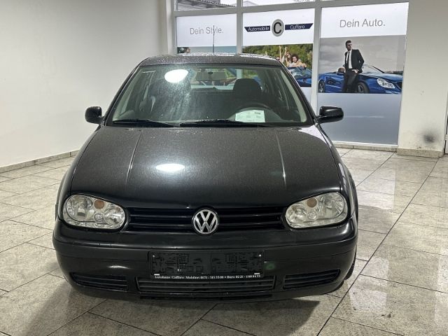 VW Golf 203.529 km 1.990 € Köln 51107