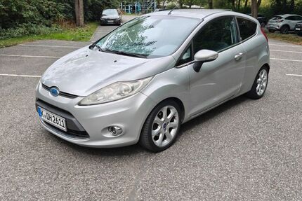 Ford Fiesta 172.463 km 2.500 &euro; Köln 50769