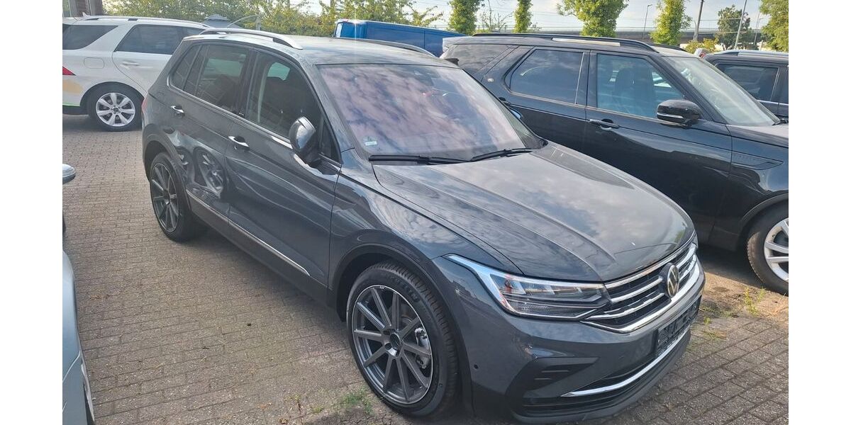 VW Tiguan 117.800 km 20.900 &euro; Neuss 41460