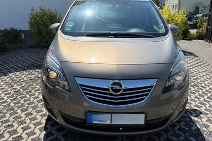 Opel Meriva 123.200 km 5.999 &euro; Leverkusen 51377