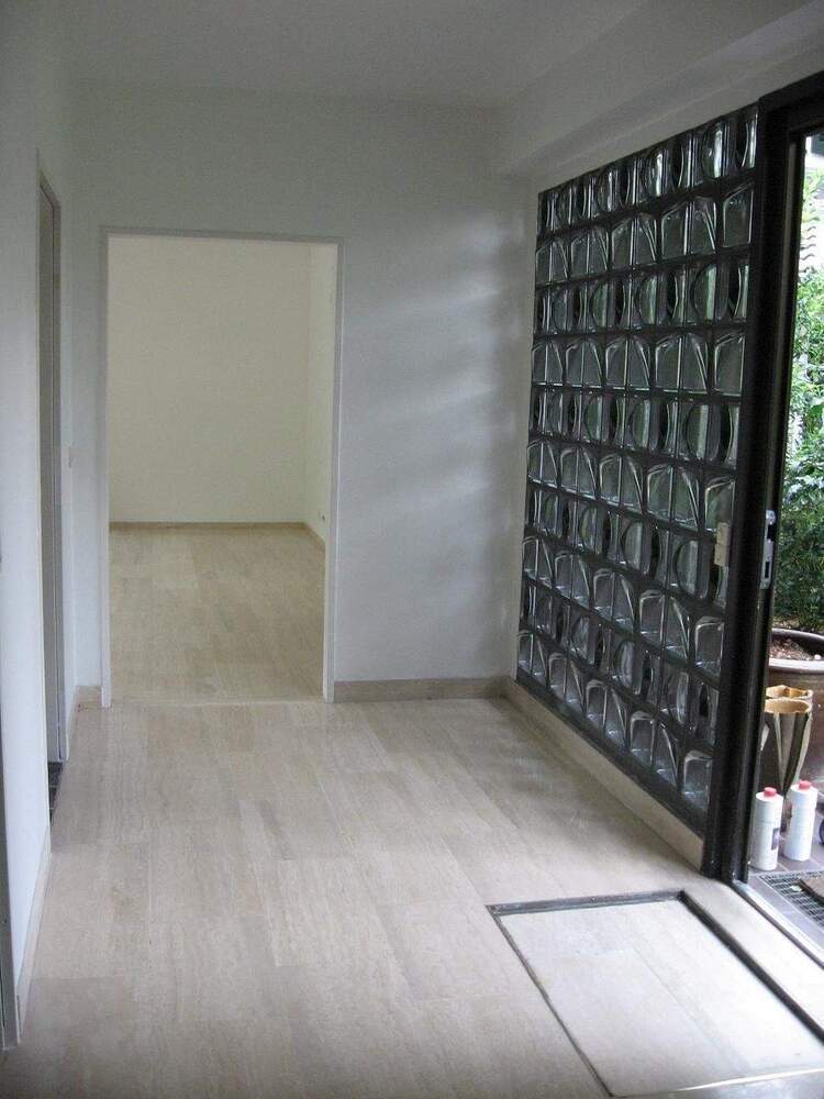 D-Kaiserswerth: Einfamilienhaus, 2 Zimmer, ca. 80 m² Wohnfl., ca. 60 m² Nutzfläche, Terrasse, Stellplatz