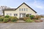 Großzügiges Einfamilienhaus mit zwei Einliegerwohnungen in Odenthal Eikamp - Mehrfamilienhaus, Wohnhaus Odenthal / Eikamp Eikamp | Angebot:25900153