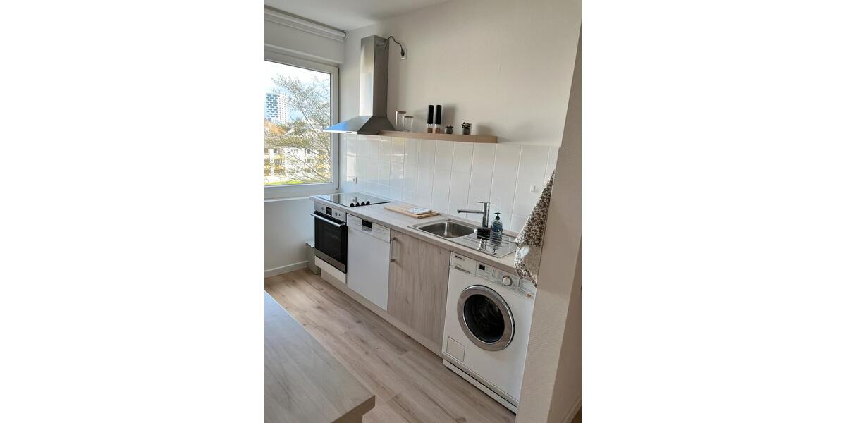 Etagenwohnung Düsseldorf Niederkassel - 2 Zimmer, 60 m&sup2;, 1.850&euro; | Angebot:26374084
