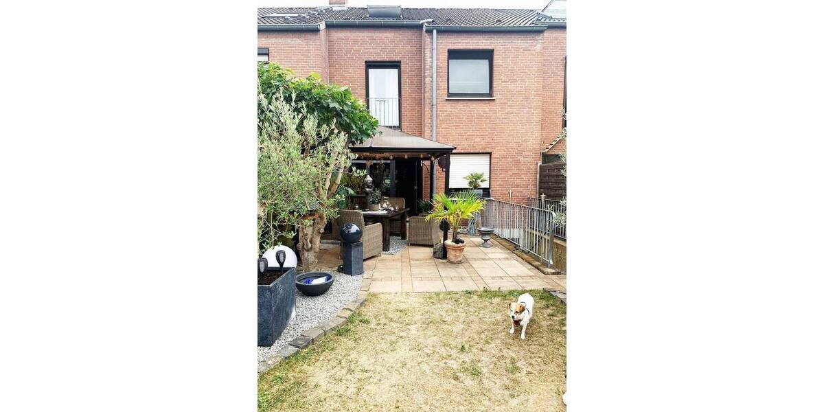 Reihenmittelhaus Langenfeld (Rheinland) Berghausen - 5 Zimmer, 142 m&sup2;, 600.000&euro; | Angebot:24031780