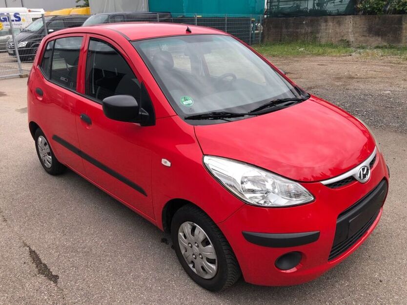 i10