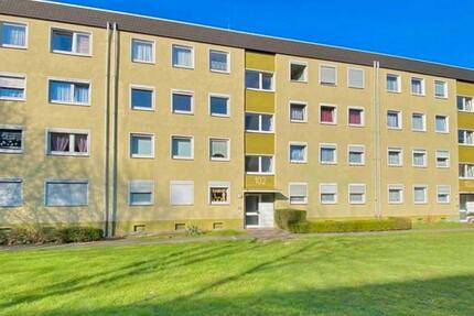 Gut geschnittene 2-Zimmer-Wohnung mit Balkon! zimmer