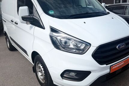 Ford Transit Custom 61.900 km 18.680 &euro; Düsseldorf 40549