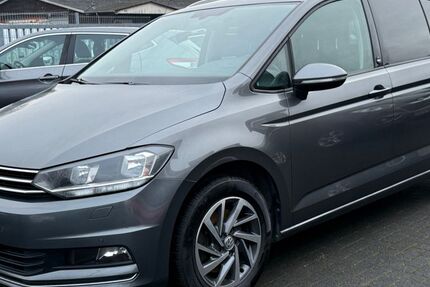 VW Touran 157.300 km 12.500 &euro; Bergisch Gladbach 51469