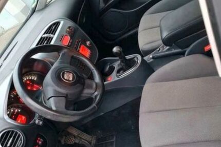 Seat Leon 274.000 km 970 &euro; Bergisch Gladbach 51429