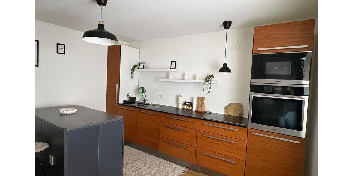 Etagenwohnung Düsseldorf Oberbilk - 3 Zimmer, 80 m&sup2;, 900&euro; | Angebot:24720308