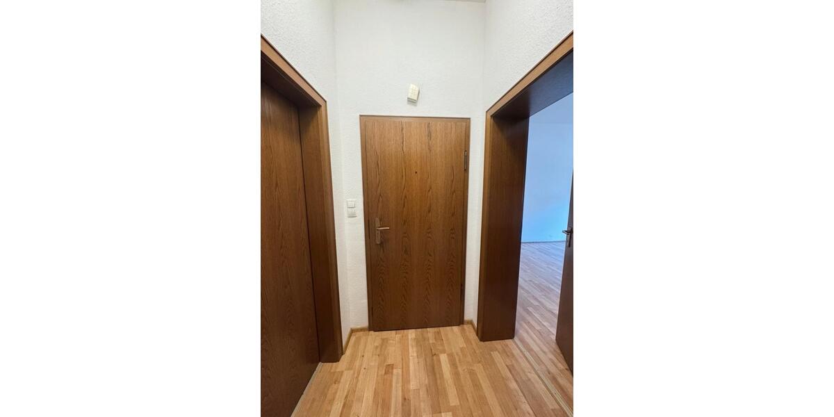 Erdgeschoßwohnung Köln Kalk - 2 Zimmer, 60 m&sup2;, 800&euro; | Angebot:26688490