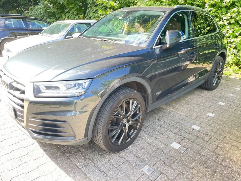 Audi Q5 171.000 km 22.900 € Haan 42781