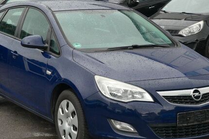 Opel Astra 138.748 km 3.249 &euro; Leverkusen 51379