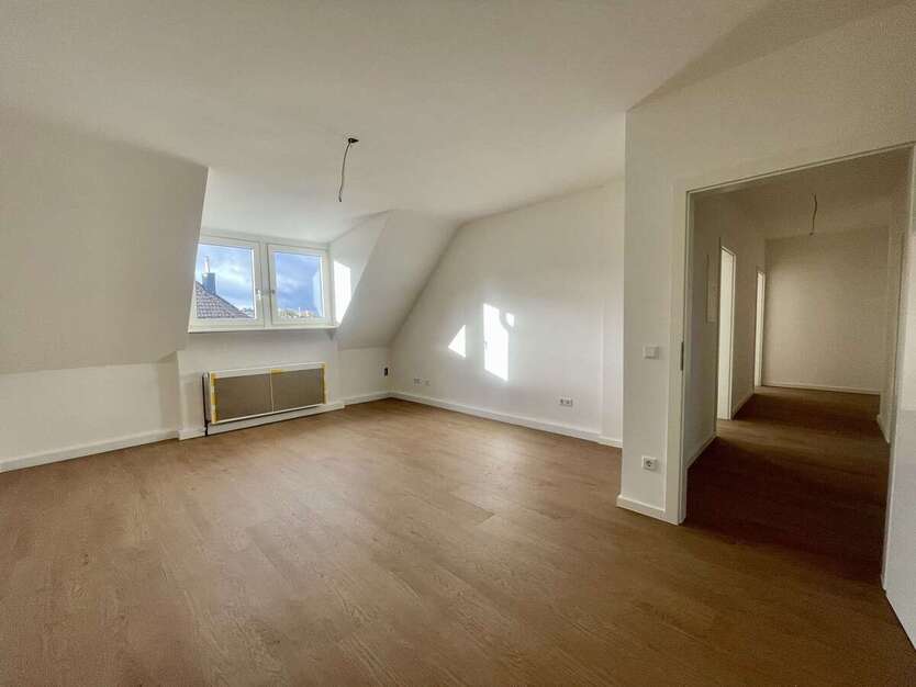 Wohnung zum Mieten in Düsseldorf 975 € 78 m² 3 zimmer