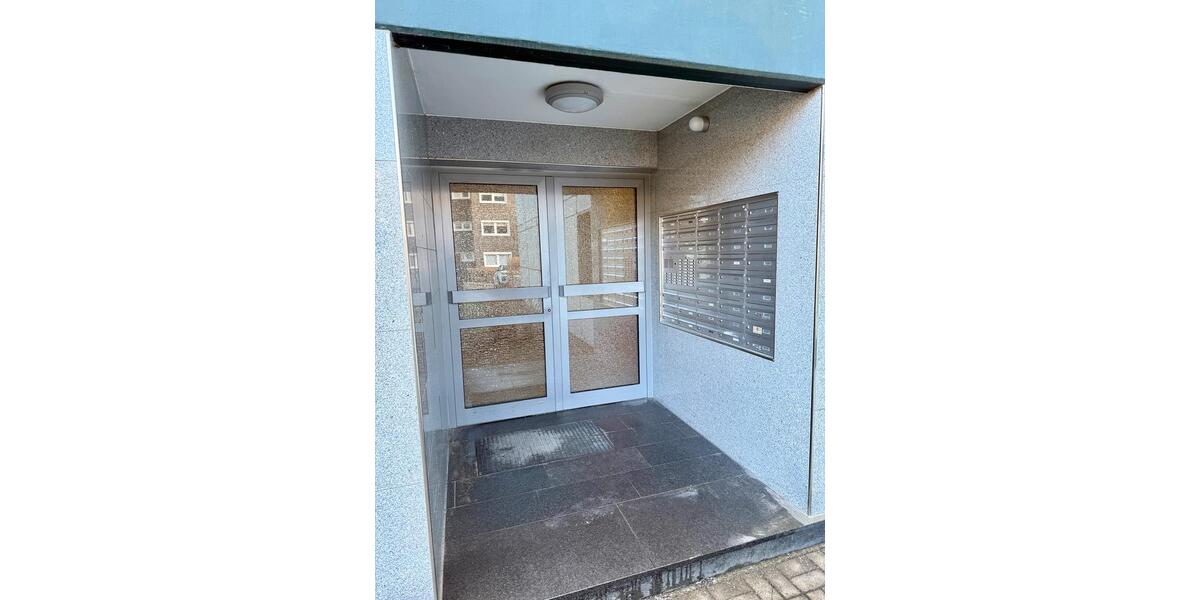 Dachgeschoßwohnung Wuppertal Eckbusch - 2 Zimmer, 67 m&sup2;, 167.000&euro; | Angebot:24756400