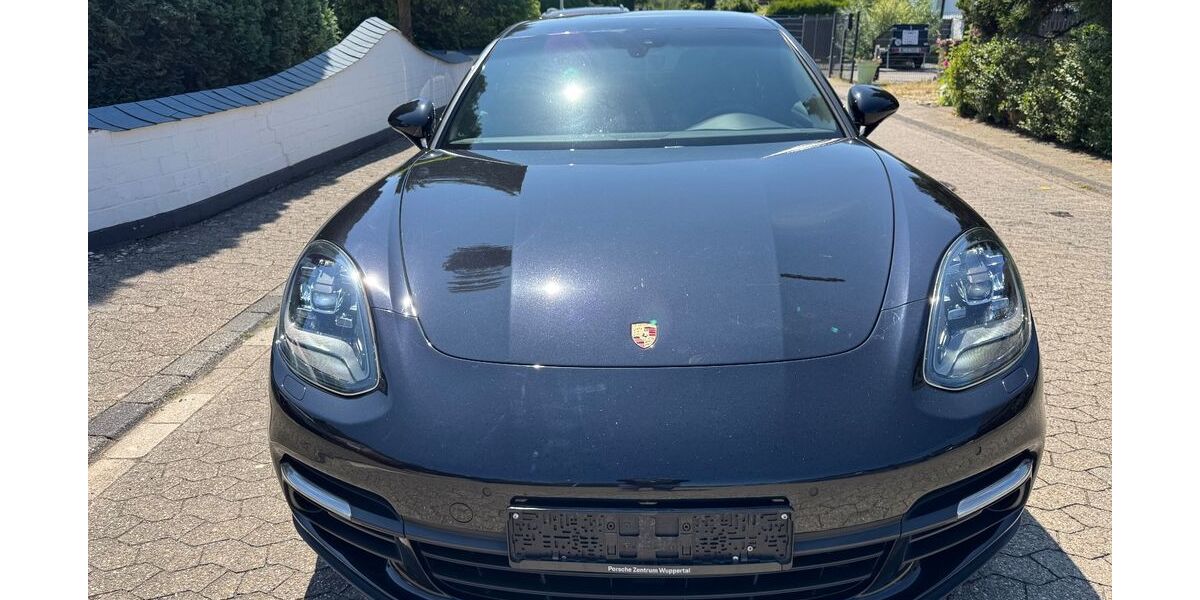 Porsche Panamera 147.900 km 44.900 &euro; Ratingen 40885