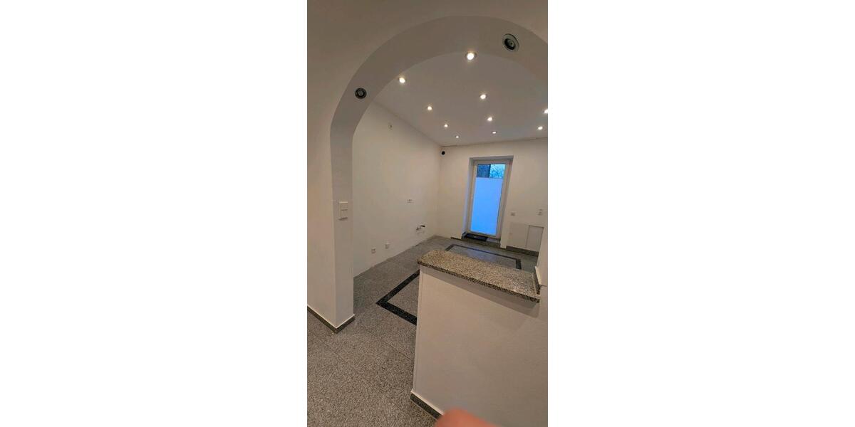 Erdgeschoßwohnung Düsseldorf Derendorf - 3 Zimmer, 76 m&sup2;, 1.140&euro; | Angebot:24729825